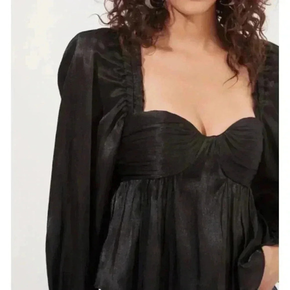 ASTR The Label Irene Top Blouse Black size Medium - Picture 2 of 11